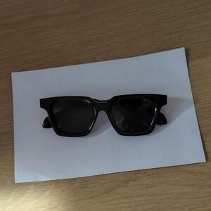 Black Square Frame Sunglasses - Classic Solid Black